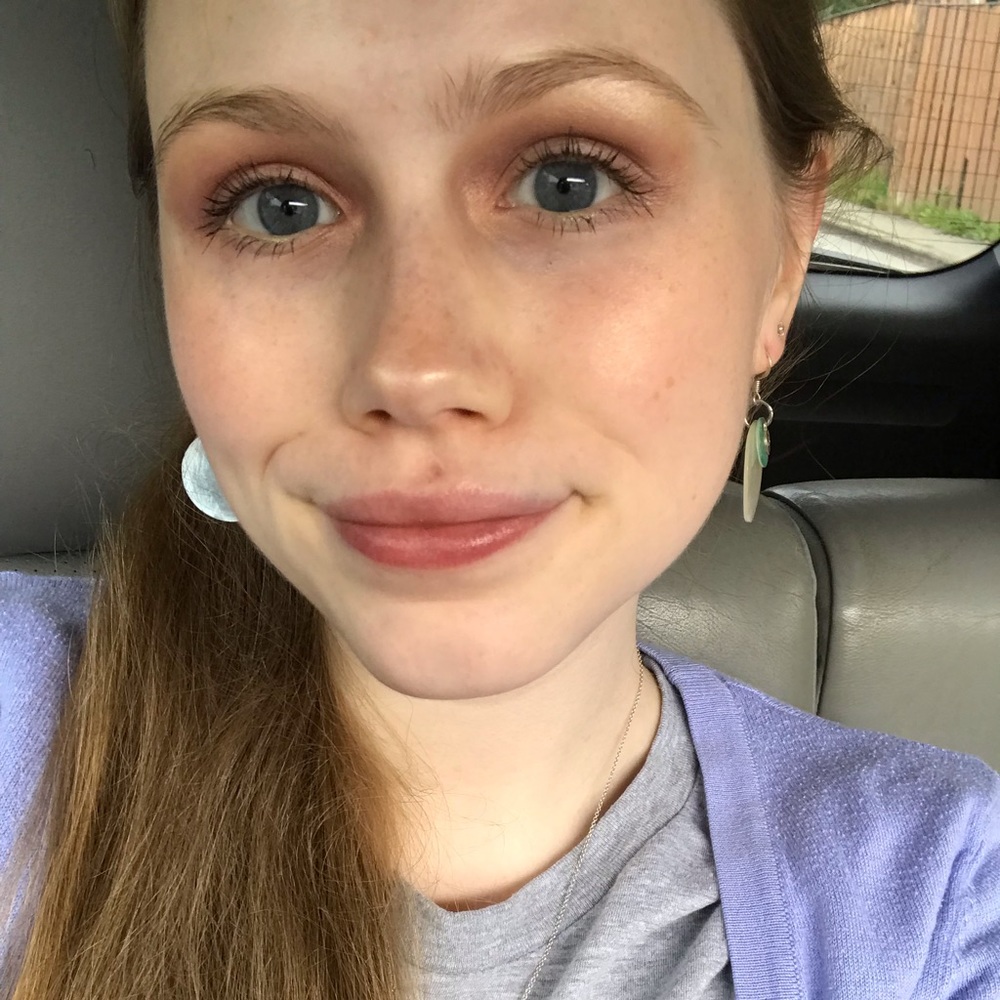 Meet your Posher, Clara